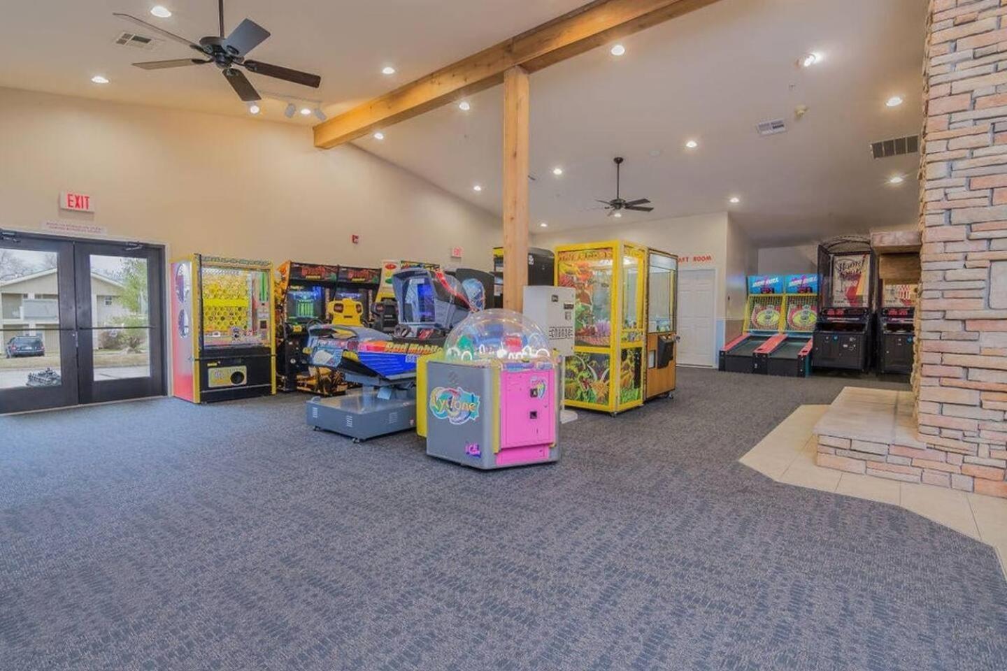 Retreat @ The Hills W/ Pets And Game Room Branson Exterior photo
